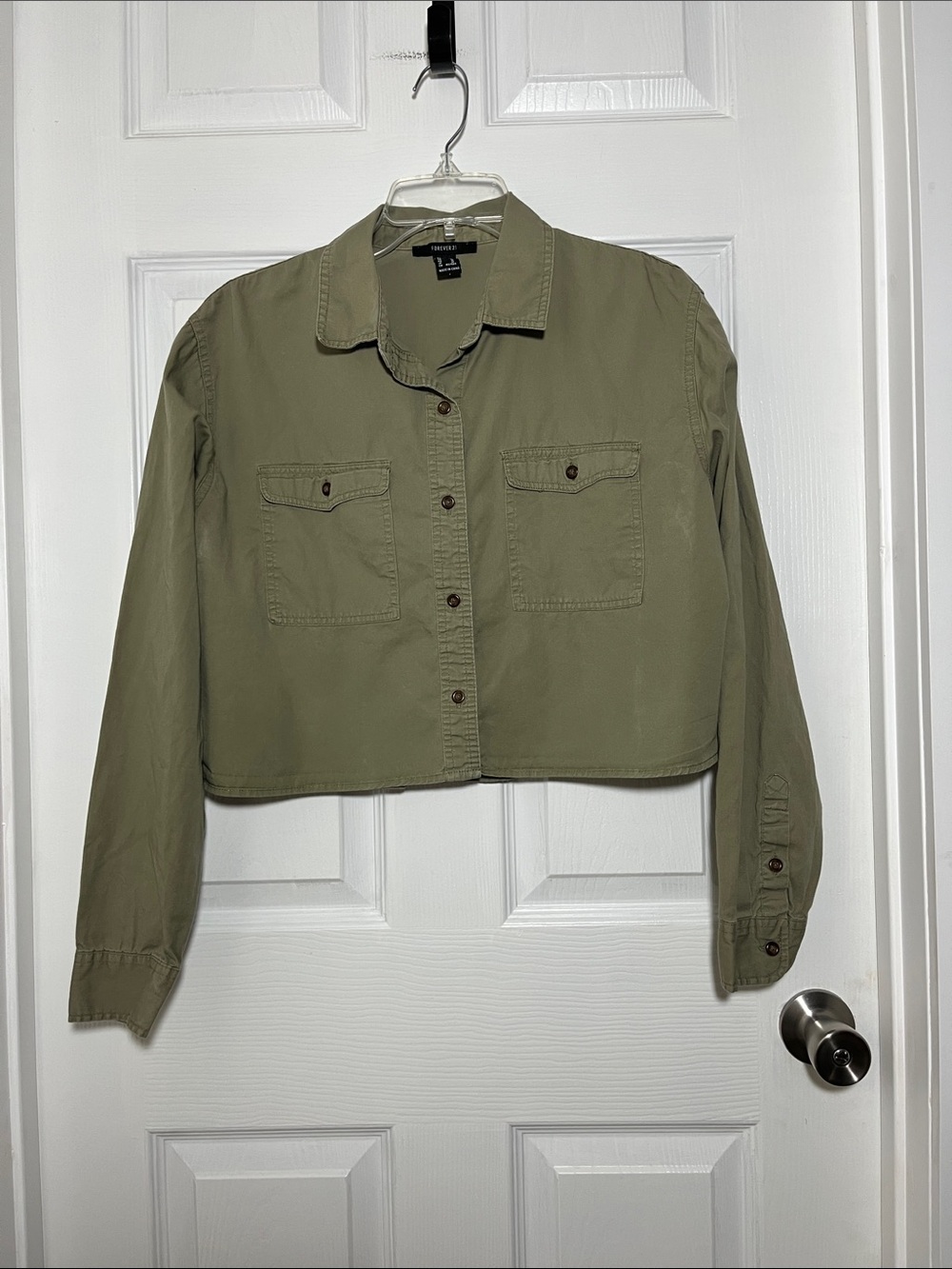 Forever 21 Cropped Button Front Utility Shirt - Olive